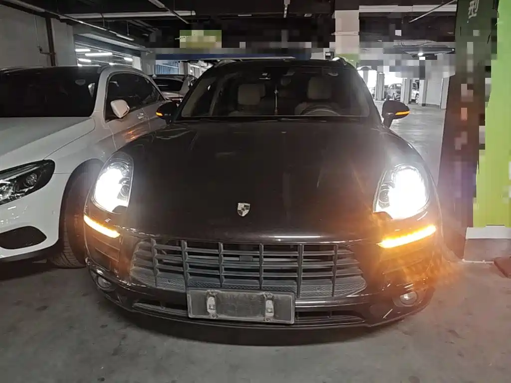 Porsche Macan 2016 Macan 2.0T