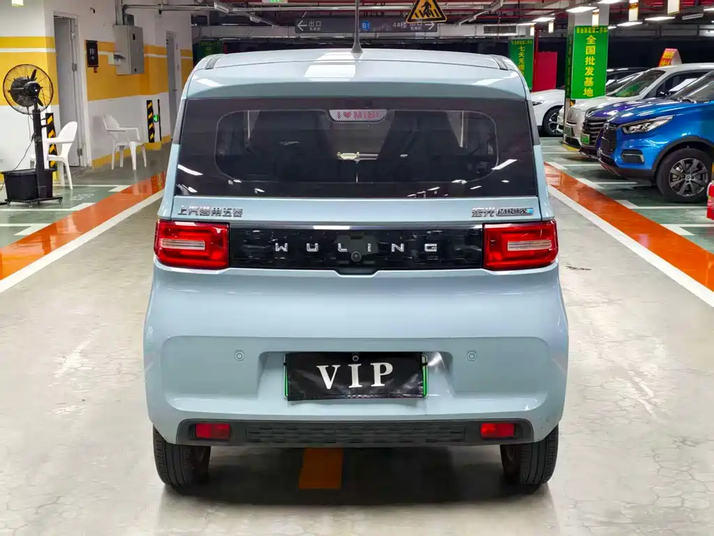 Wuling MINIEV — миниатюра 4