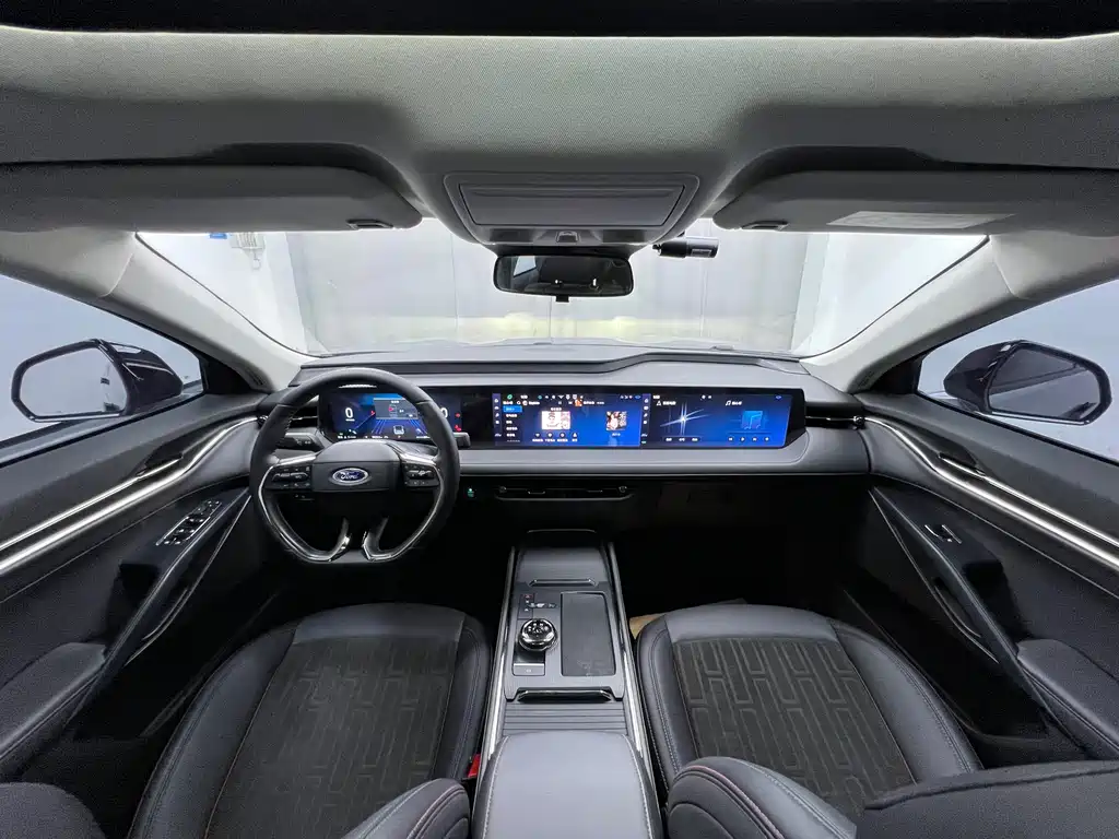 Ford Mondeo 2023 EcoBoost 245 Luxury