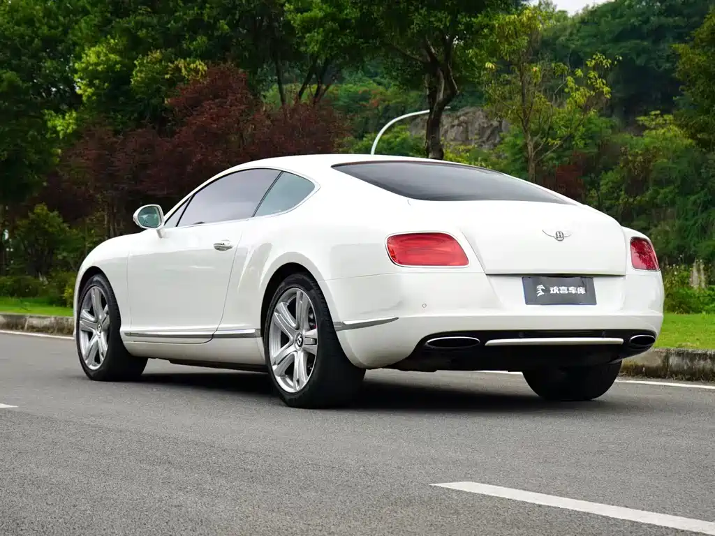 Bentley Continental 6.0T GT W12, фото 4
