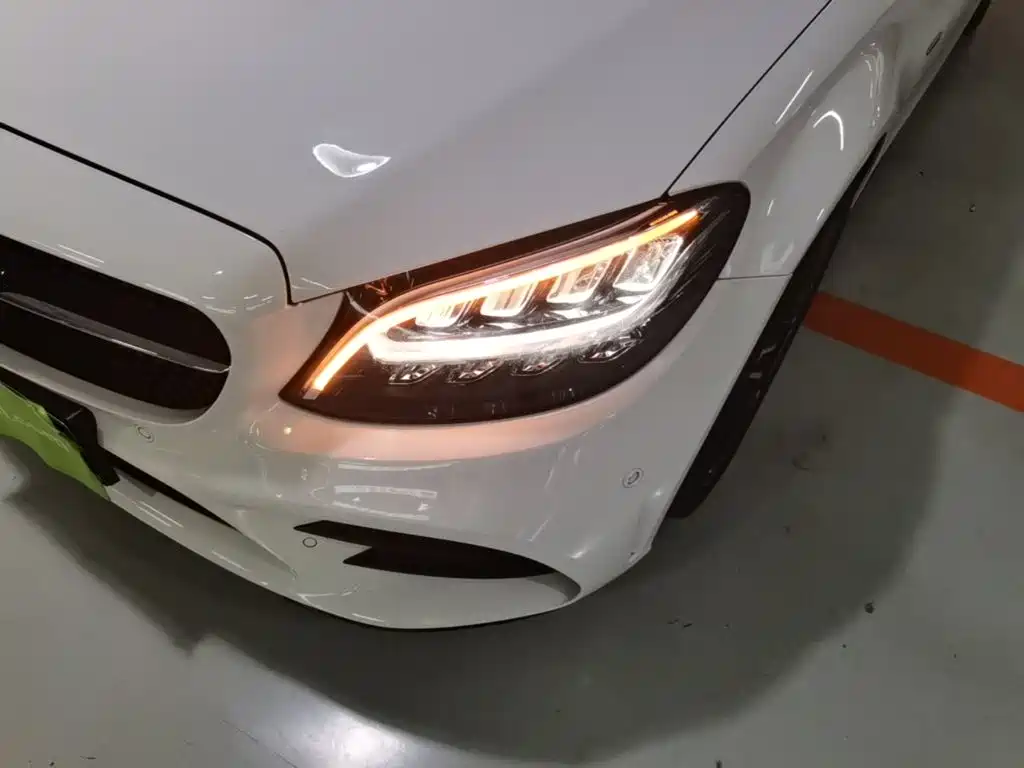 Mercedes-Benz C-Class — миниатюра 24