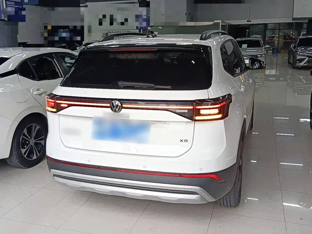Volkswagen Tharu — миниатюра 7