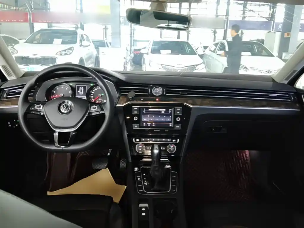 Volkswagen Magotan — миниатюра 10