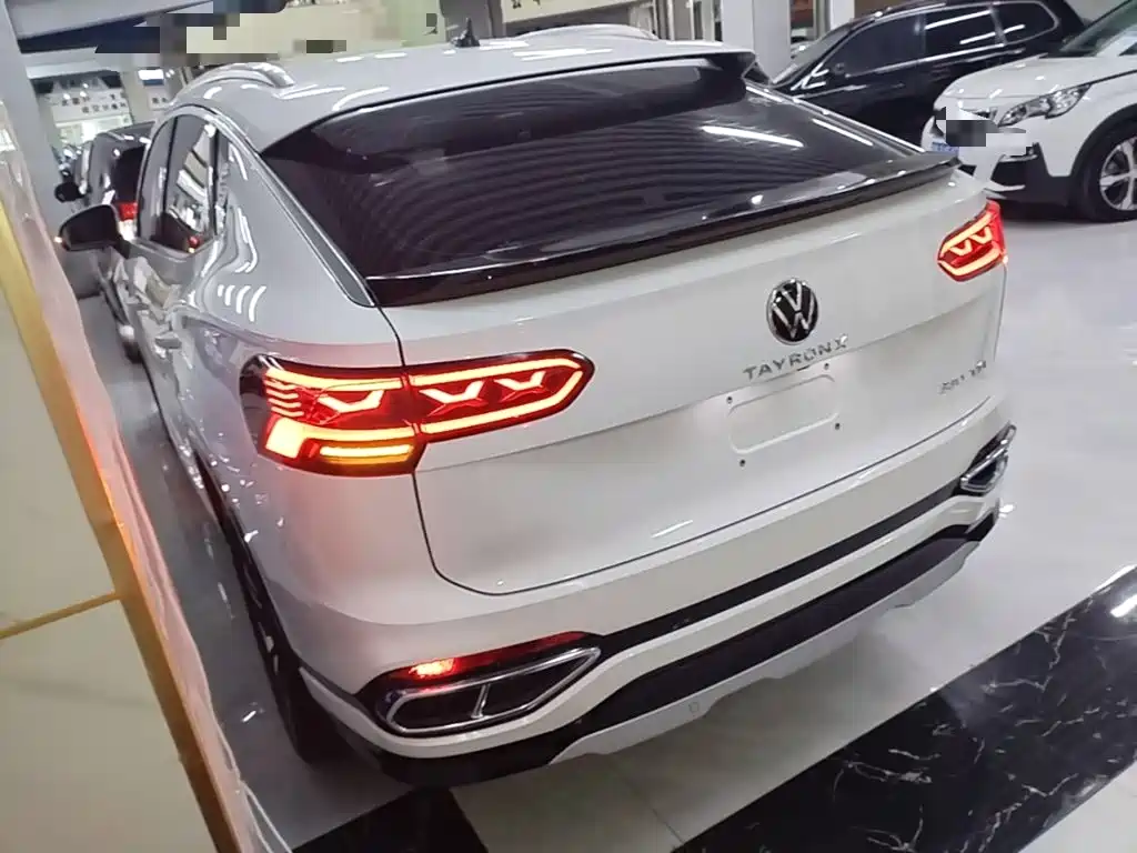 Volkswagen TayronX X 2020 330TSI Luxury Smart Connect