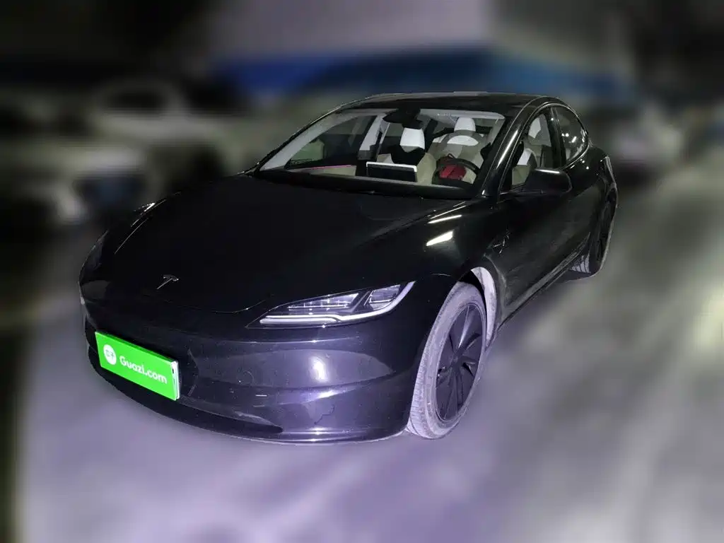 Tesla Model 3 2023
