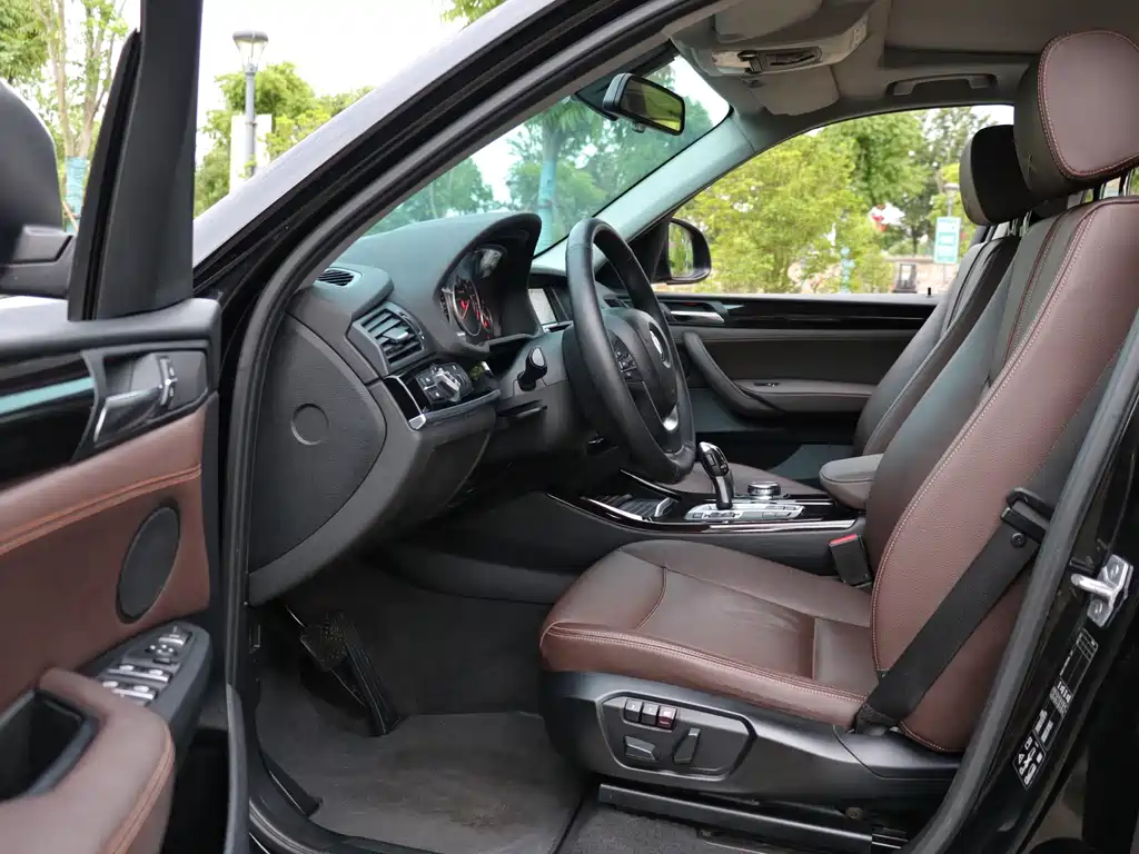 BMW X3 (Import) — миниатюра 12
