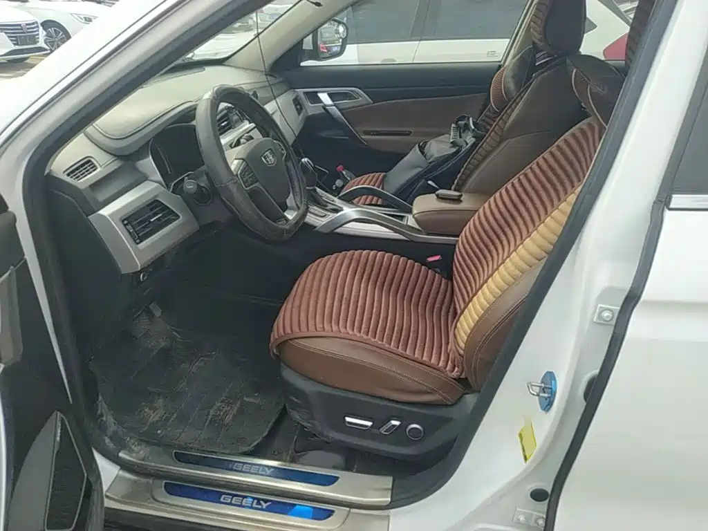 Geely Boyue — миниатюра 15