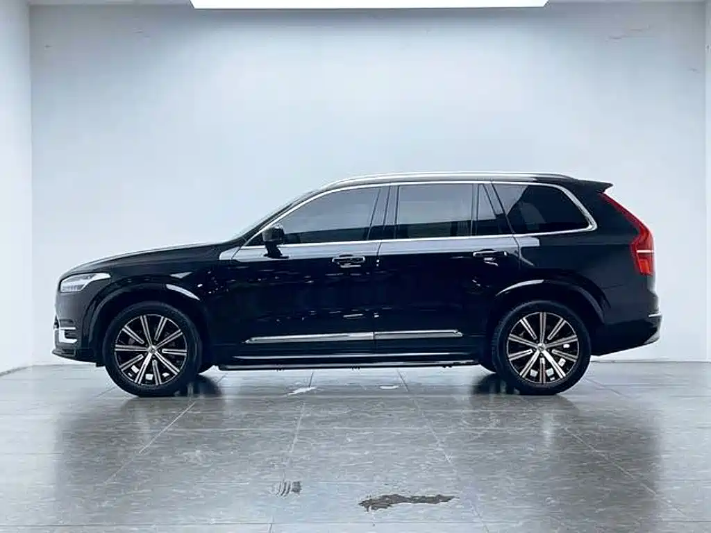 Volvo XC90 — миниатюра 12
