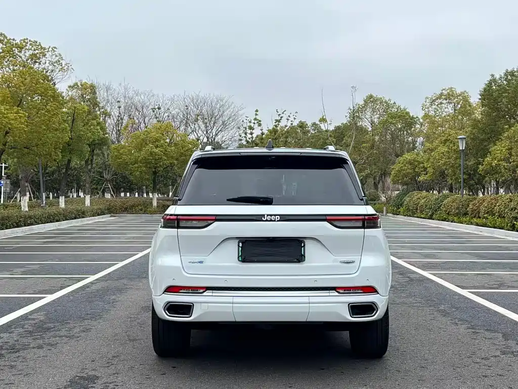 JEEP GRAND CHEROKEE 4XE