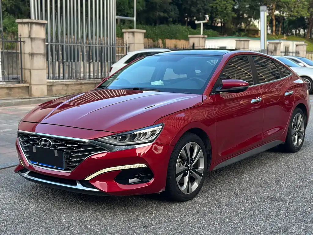 Купить Hyundai Fista