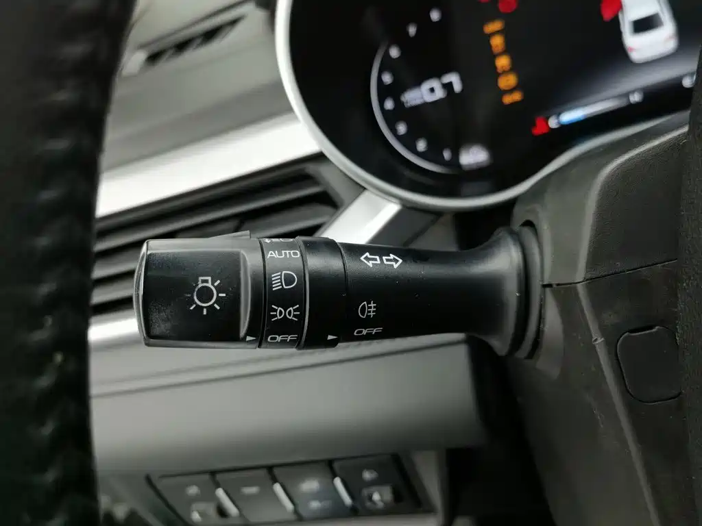Geely Emgrand — миниатюра 21