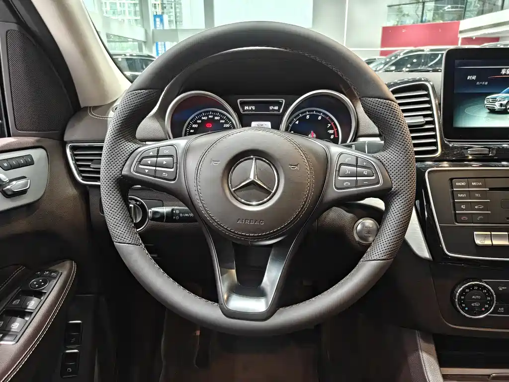 Mercedes-Benz GLS 2016 GLS 400 4MATIC