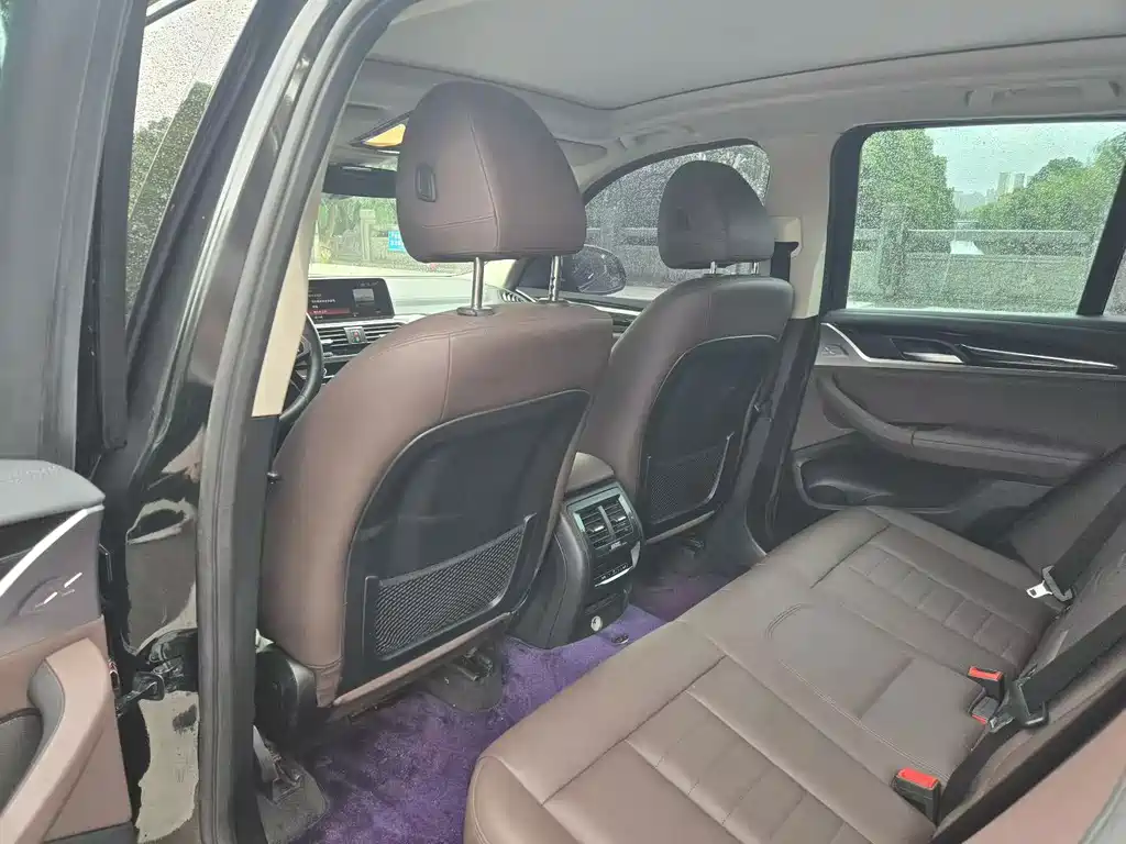 BMW X3 — миниатюра 6