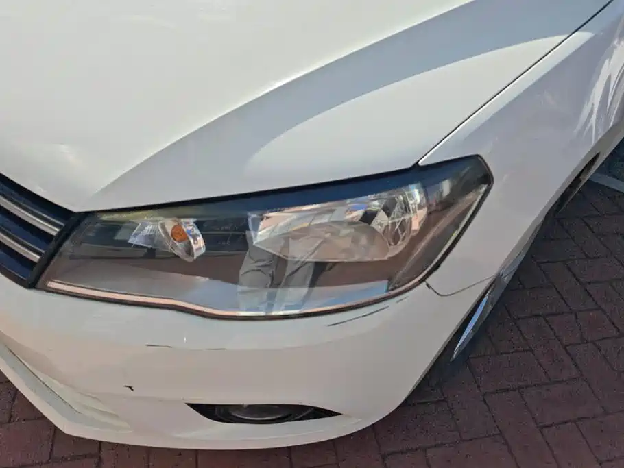 Volkswagen Jetta — миниатюра 5
