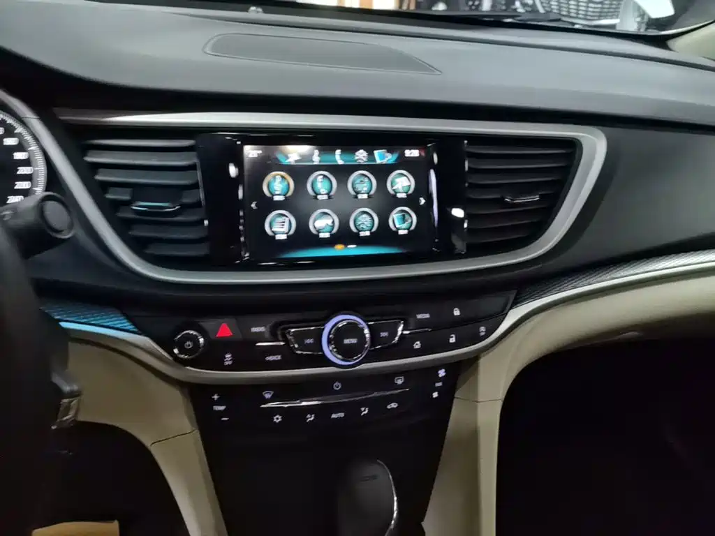 Buick Excelle — миниатюра 13