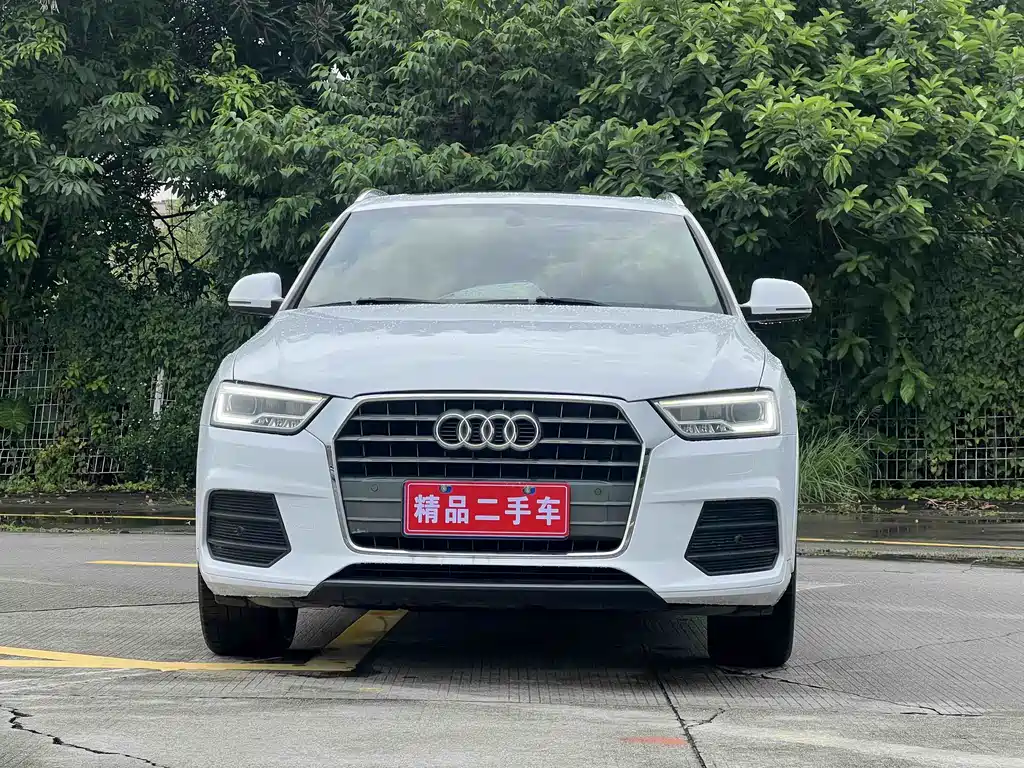 Audi Q3 2018 30 TFSI