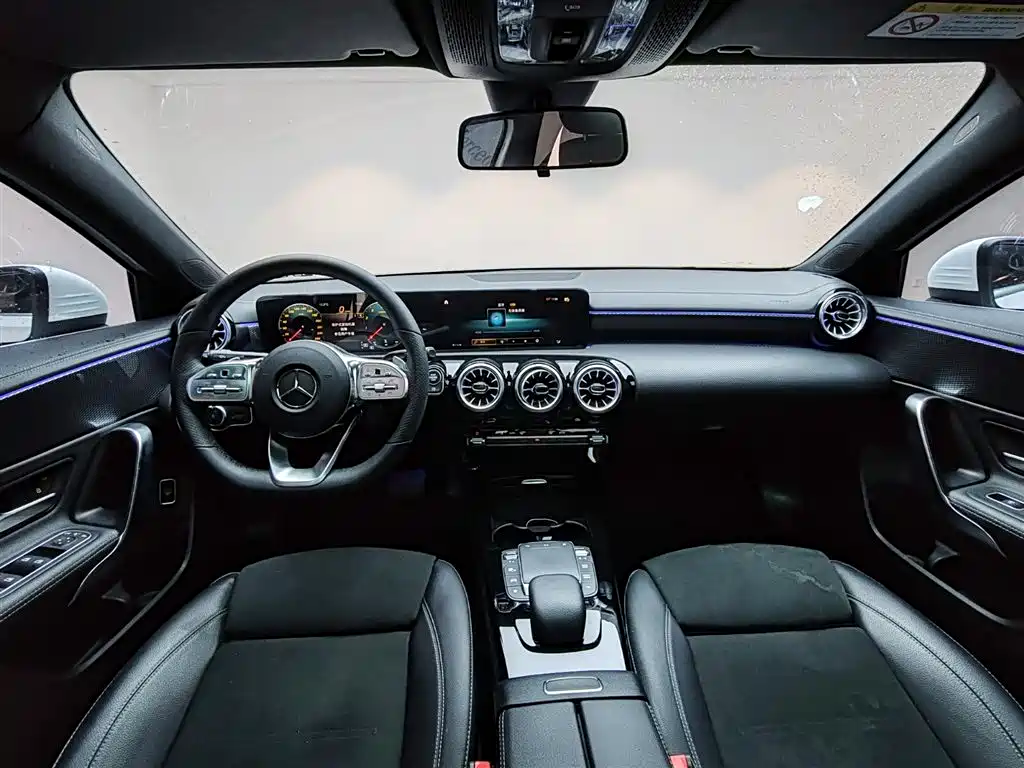 MERCEDES-BENZ A CLASS