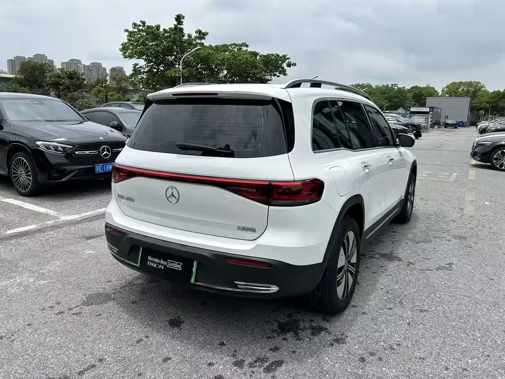 Mercedes-Benz EQB 2023 EQB 260