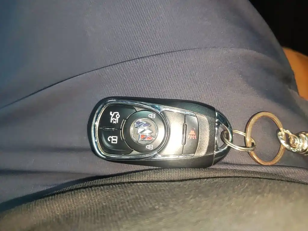 Buick LaCrosse — миниатюра 9