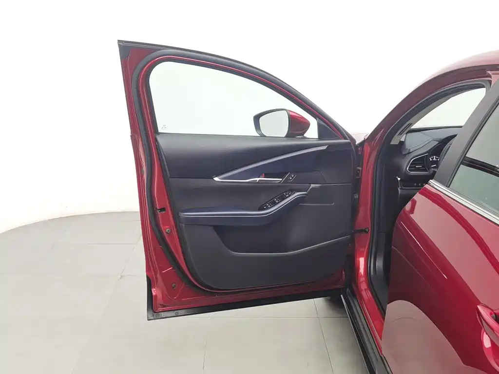 Mazda CX-30 — миниатюра 8