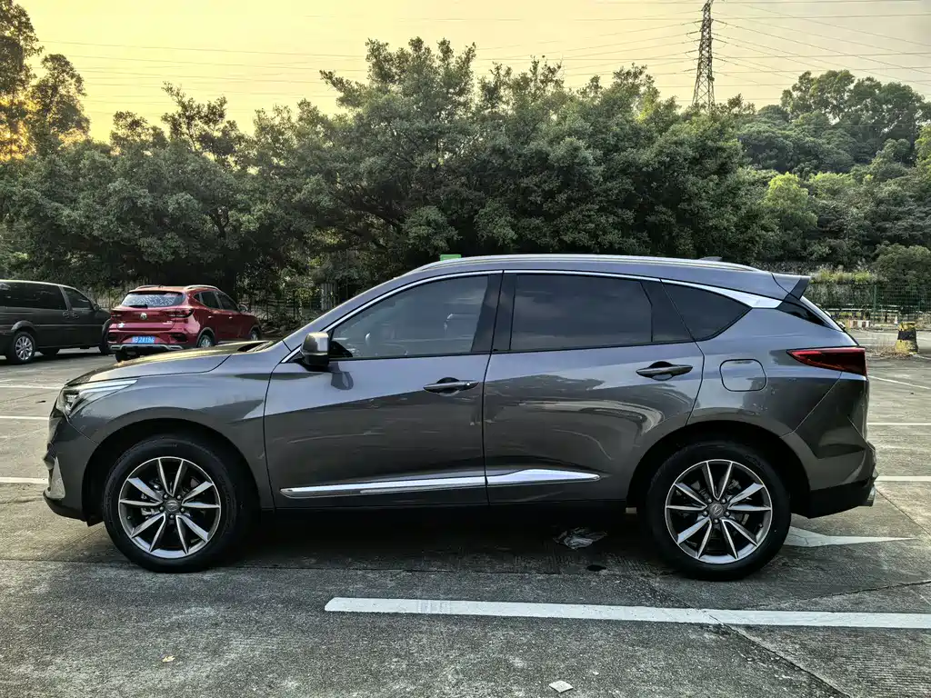 ACURA RDX