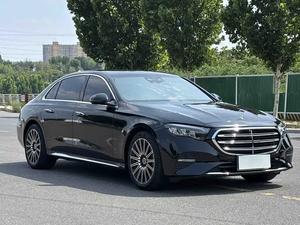 Mercedes-Benz E-Class E 2024 E 300 L Luxury