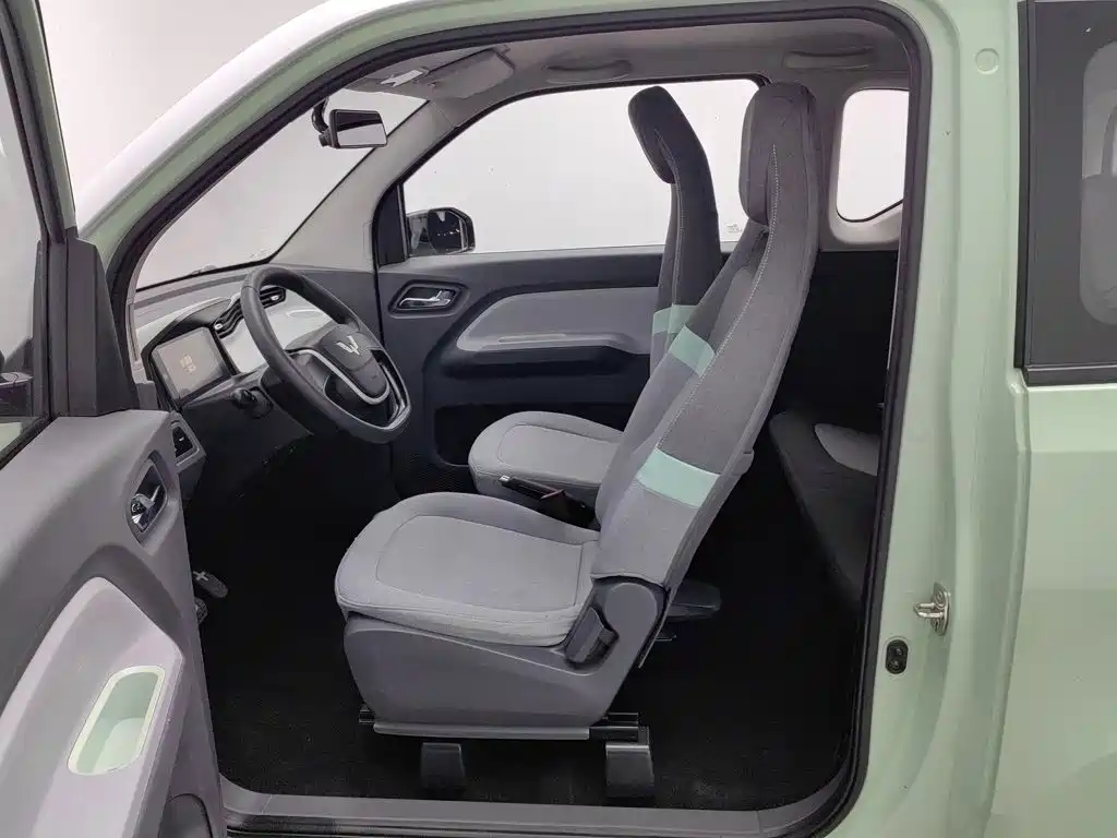 Wuling MINIEV — миниатюра 10