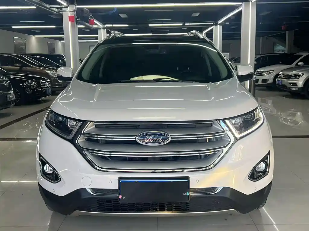 Ford Edge — миниатюра 5