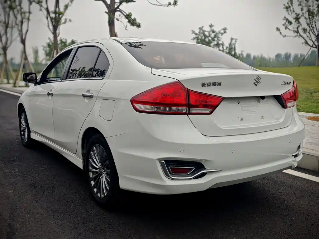 Suzuki Alivio — миниатюра 11