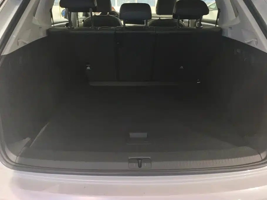 Volkswagen Tayron — миниатюра 4