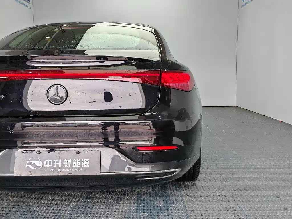 Mercedes-Benz EQS — миниатюра 20