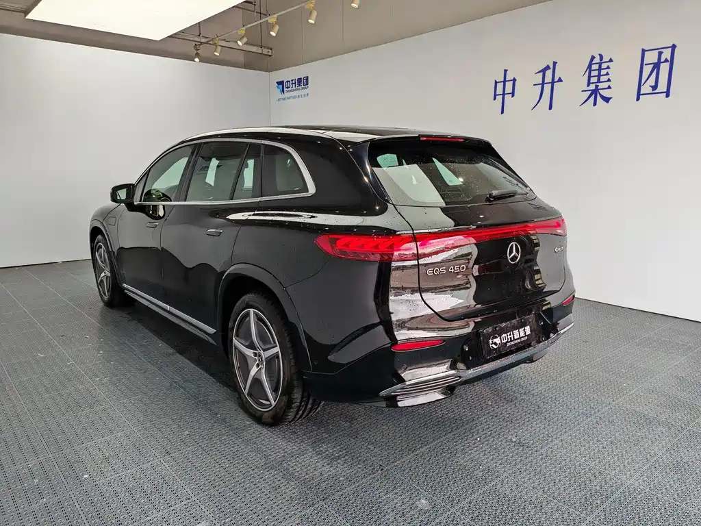 Mercedes-Benz EQS SUV — миниатюра 4