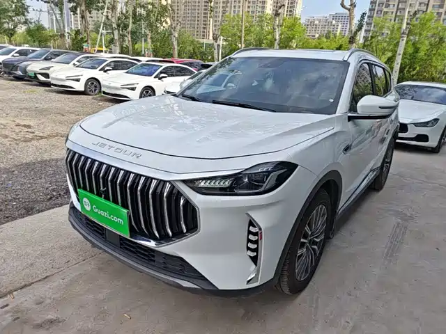 2025 JETOUR X70