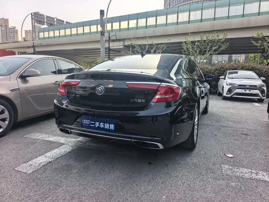 Buick LaCrosse 2016 28T Elite