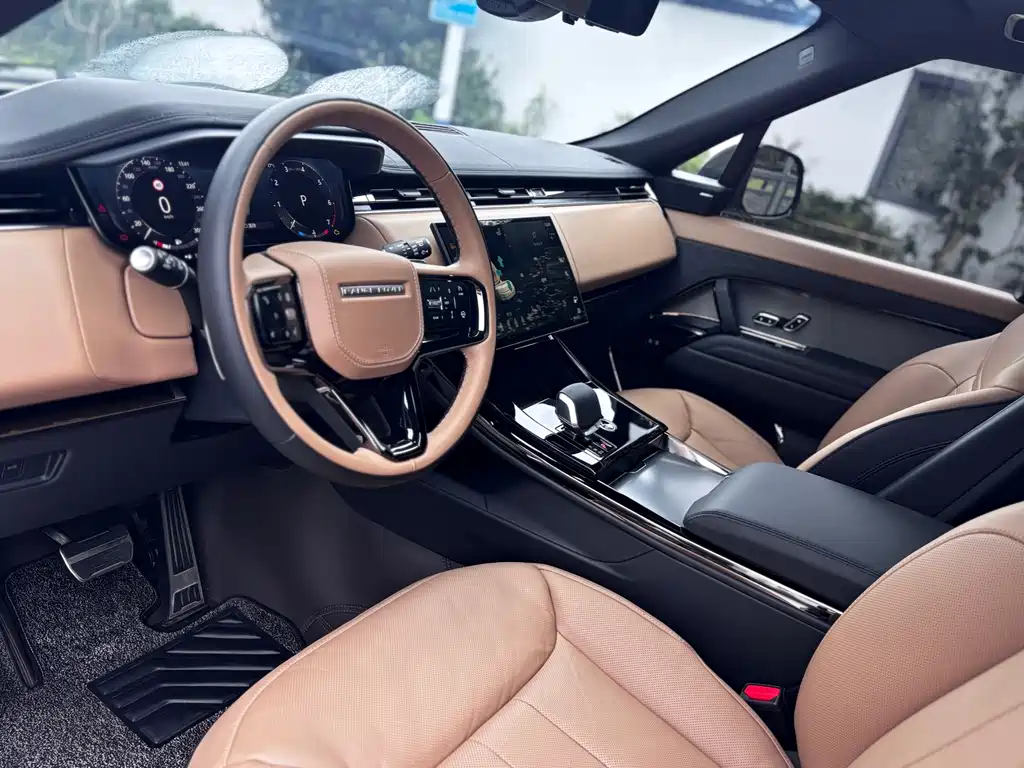 Land Rover Range Rover Sport 2024 400PS Dynamic SE