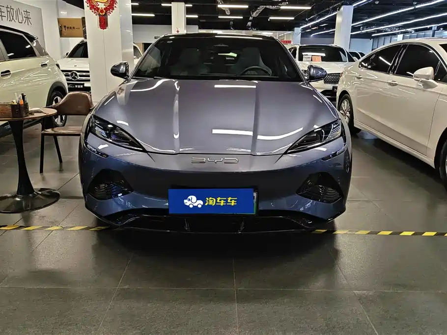 BYD Seal 2022 700km