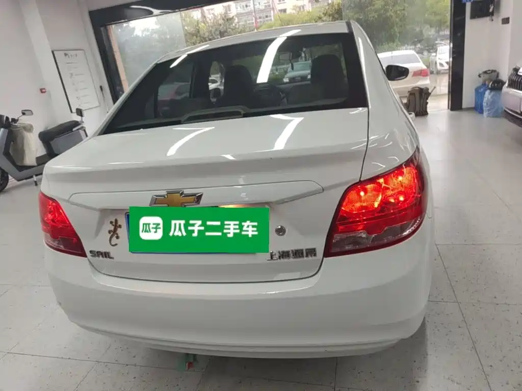 Chevrolet Sail 2015 3 1.3L MT