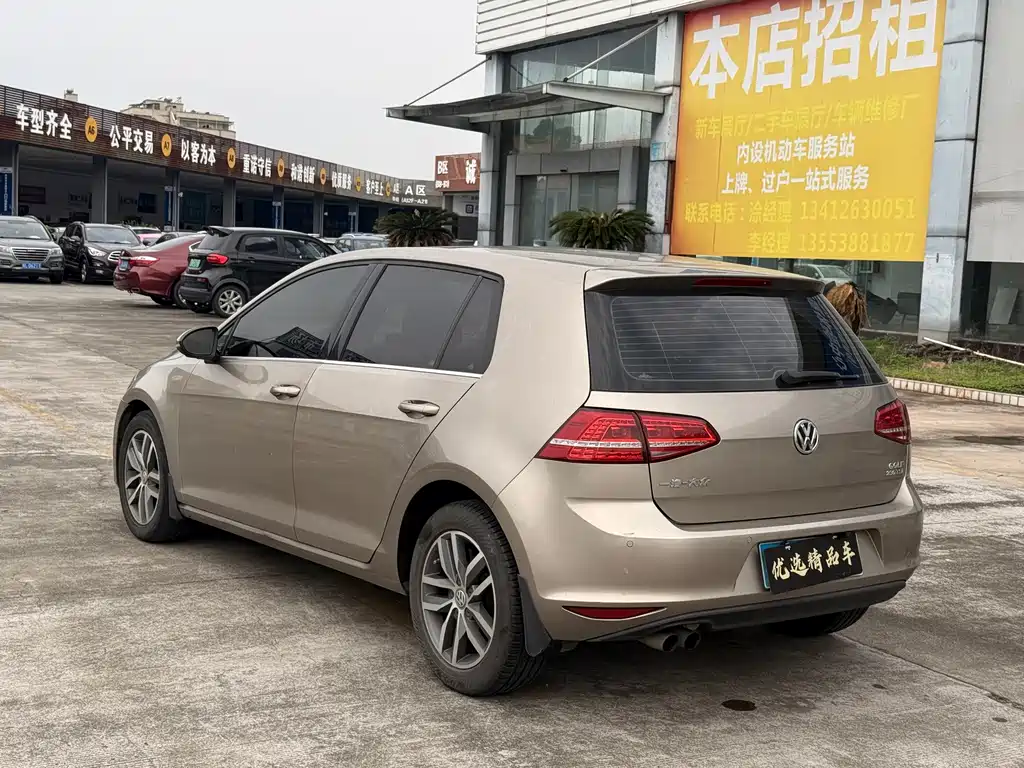 Volkswagen Golf — миниатюра 11