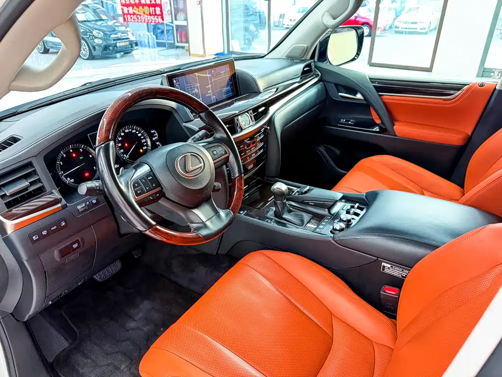 Lexus LX 2016 570 Luxury