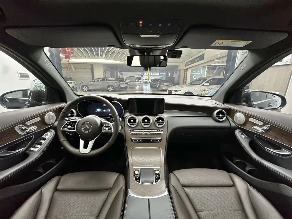 Mercedes-Benz GLC — миниатюра 10