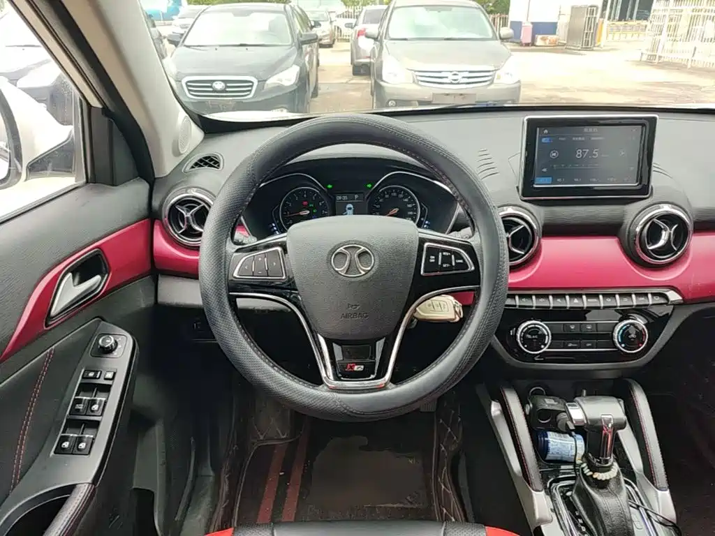 BAIC Senova X35 — миниатюра 11