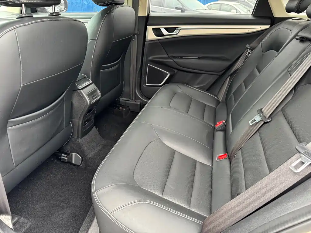 GEELY AUTOMOBILE EMGRAND GL