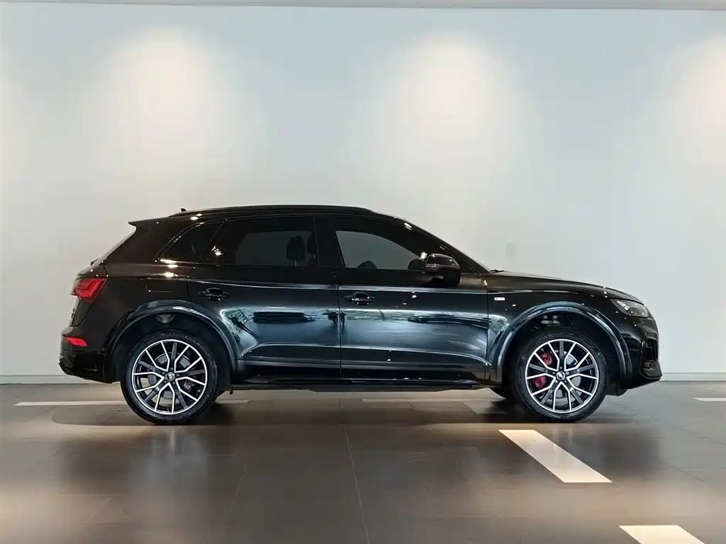Audi Q5L 2024 45 TFSI Luxury