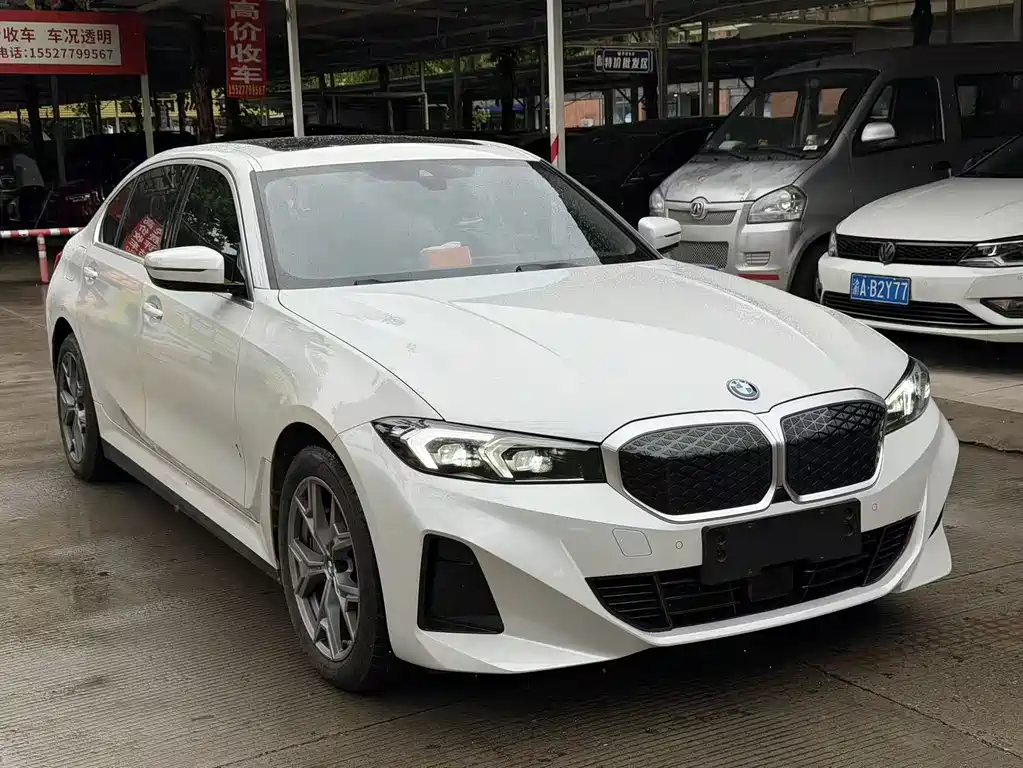 BMW i3 2024 eDrive 35 L