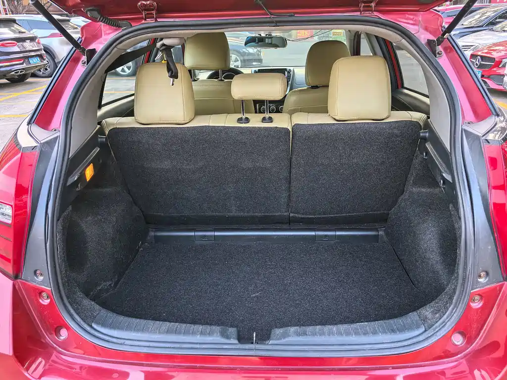 TOYOTA YARIS L ZHIXUAN