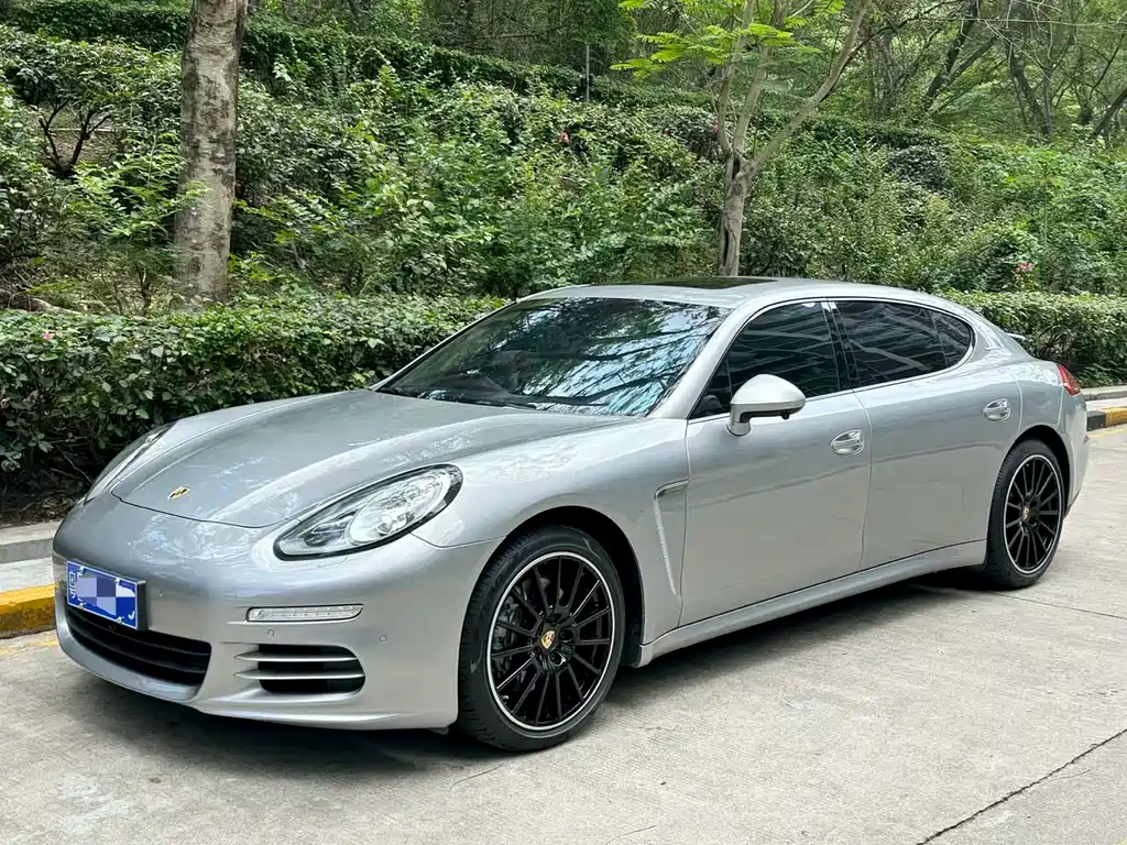 Porsche Panamera 2014 Panamera Executive 3.0T
