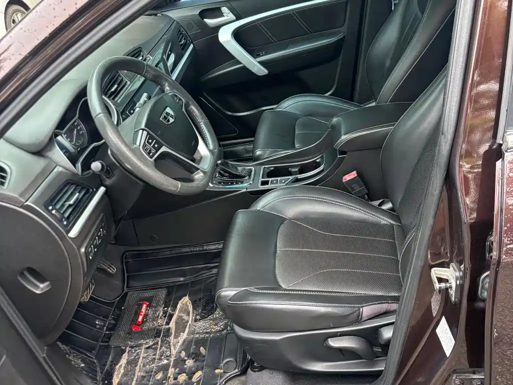 Geely Emgrand Sedan Million Model 1.5L CVT Upward Edition, фото 4