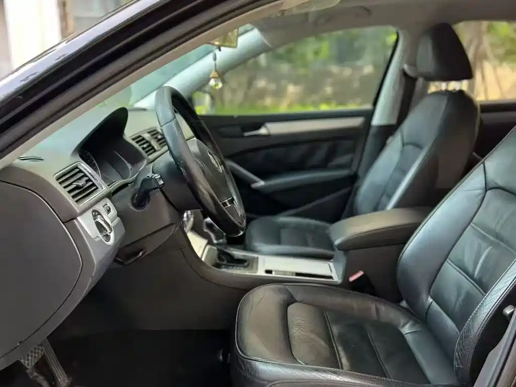 Volkswagen Passat 2014 1.8TSI DSG
