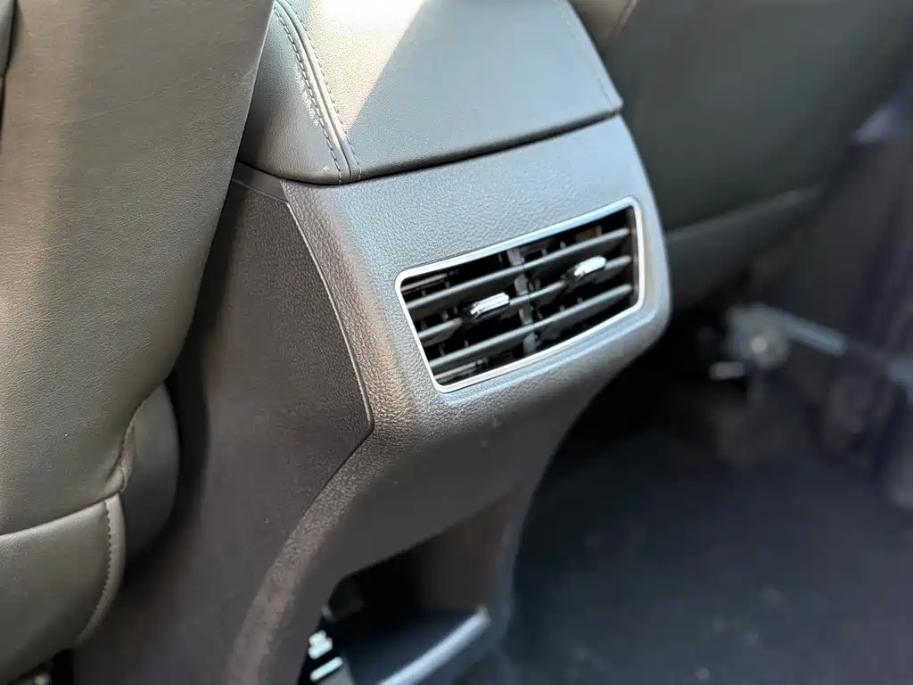 SINOTRUK VGV VGV U70