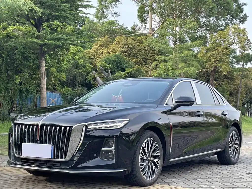 Hongqi H5 2025 2.0T AT
